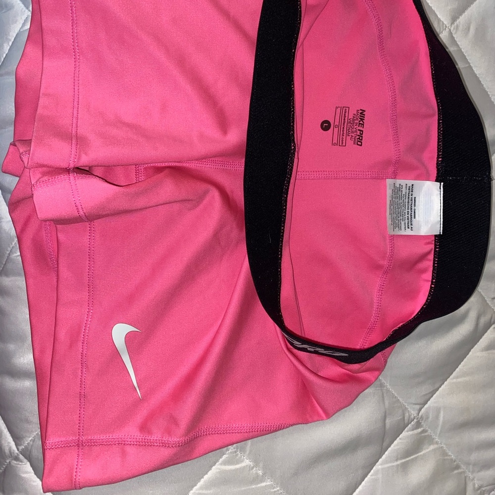 Nike Light Pink Women’s Large Spandex